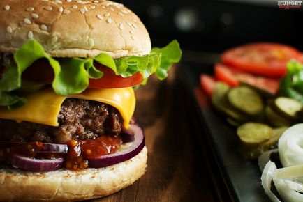 Домашна бургер рецепта със снимки, как да се направи хамбургер у дома