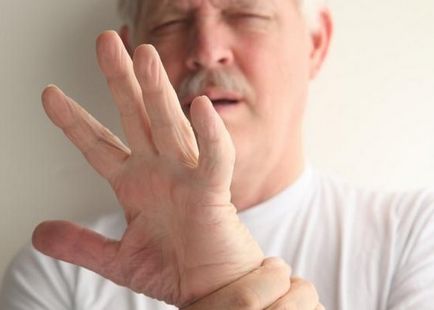 Есенциален тремор на ръцете и главата симптоми, лечение