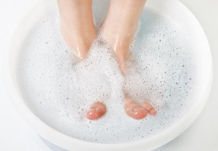 Гъбички между пръстите на краката лечение у дома ефективно