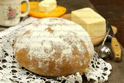 Как да се пекат хляб във фурната у дома