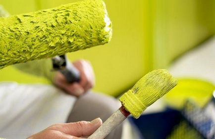 Как да боядисате стените в банята - технология за извършване на видео творби