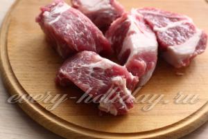 Как да се готви свинско месо в тиган сочни и вкусни