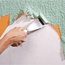 Как да премахнете винилови тапети на разстояние от стената бързо и лесно
