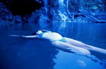 Плуване за бременни жени в правилото водните обекти от употребата на и противопоказания