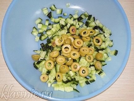 Салата от краставици с маслини, страхотни вегетариански рецепти