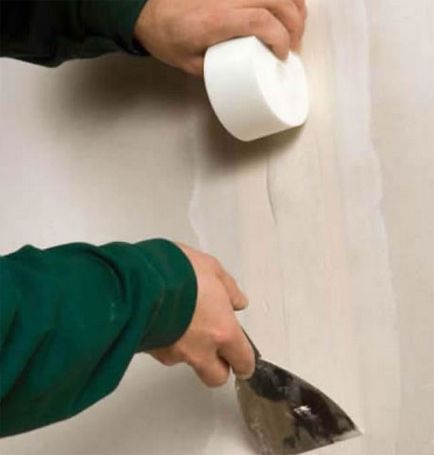 Попълване шевовете на тавана, как да поправите плочки слотове, фото и видео примери