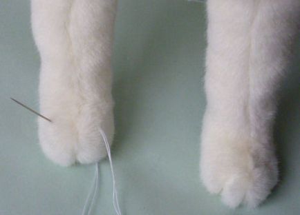 Как да шият котка играчки със собствените си ръце