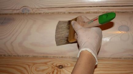 Как да украсят стените на дървена къща