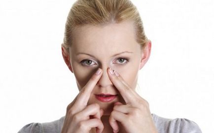 Как да премахнете запушване на носа, без капки