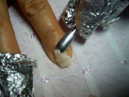 Как да премахнете гел нокти Naroscheny