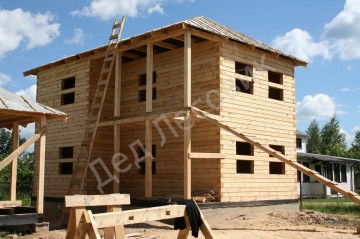 Бригада за строеж на къща