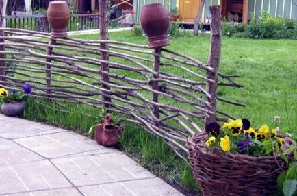Какво плетената ограда