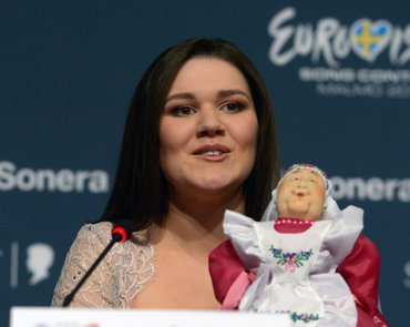 Както Garipova извършва при Евровизия