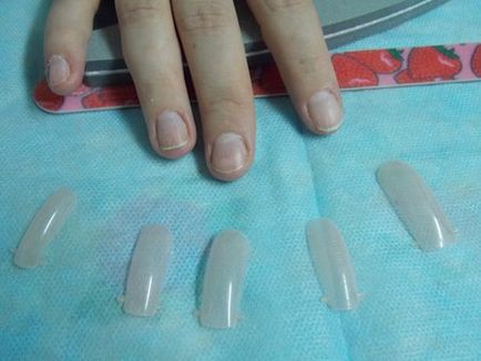 Изкуствени нокти горните форми гел