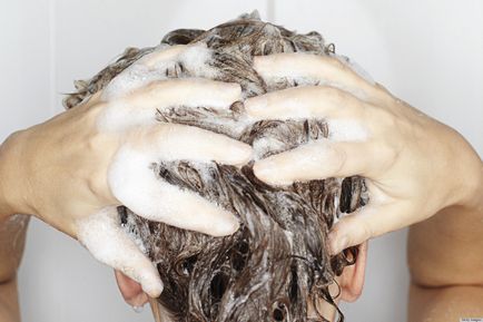 8 начина да бъде самостоятелно сваляне на боя от косата до естествения цвят