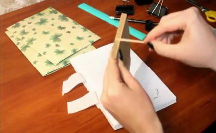Notepad с ръцете си от А до Я (с ръце) Notepad с ръцете си от А до Я