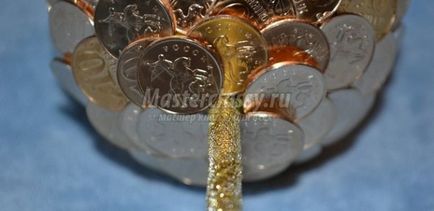 Дървета с пари на монети със собствените си ръце
