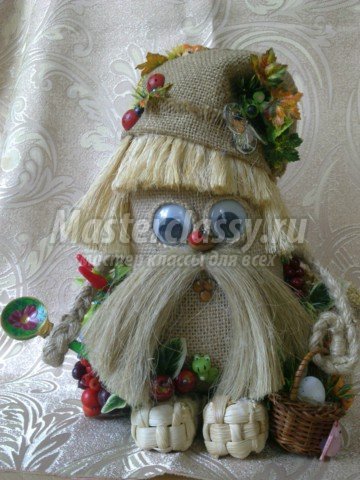 Къща с ръцете си от чантата (къщата със собствените си ръце) Къща с ръцете си от чантата