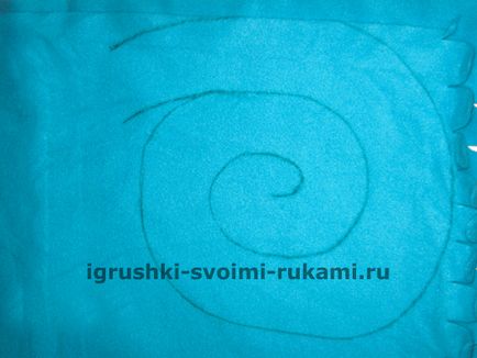 Toy змия с ръцете си модел семинар, играчки със собствените си ръце (символ на 2013 г. със собствените си ръце) Toy змия с ръцете си модел семинар, играчки със собствените си ръце