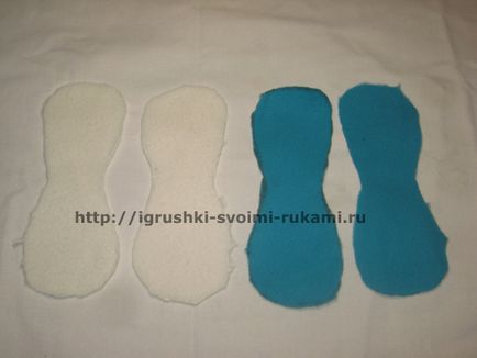 Toy змия с ръцете си модел семинар, играчки със собствените си ръце (символ на 2013 г. със собствените си ръце) Toy змия с ръцете си модел семинар, играчки със собствените си ръце