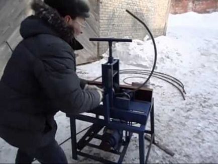 Как да се огъват на профилирана тръба с ръцете си - преглед на методите, на портала на тръбите (тръба) Как да се огъват на профилирана тръба с ръцете си - преглед на методите, на портала на тръбите