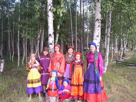Какви са Коми, където те живеят, какво правят, какво вярват (Komi народи) Какви са Коми, където те живеят, какво правят, какво вярват
