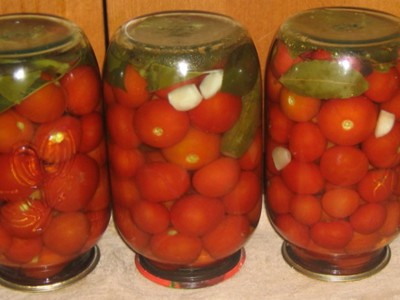 Как да туршия домати в банки 8 рецепти чубрица домати през зимата