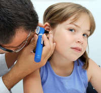 Как да премахнете щепсел ухо у дома, безопасен и ефективен начин