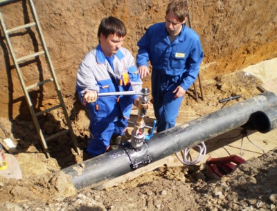 Както се блъсне в тръбни газ професионални и самостоятелно направени техники портални тръбите (бум) Както катастрофа в газовата тръба професионално и самостоятелно направени техники портални тръби