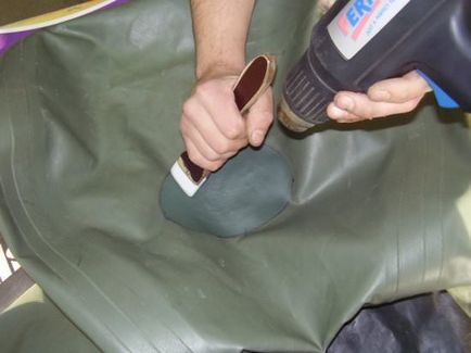 Как да лепило PVC ремонтен комплект лодка със собствените си ръце у дома