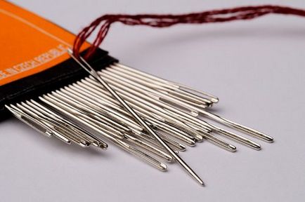 Щети на вратата с помощта на игли (чрез) Щети на вратата с помощта на игла