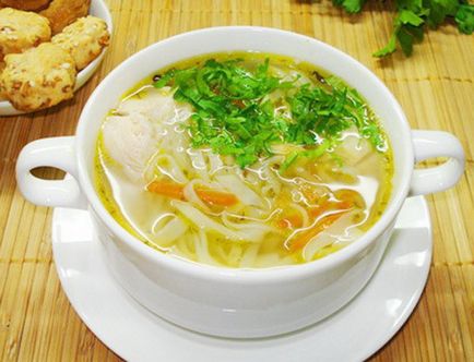 Noodle супа с пиле - селекция от нови и традиционна кухня
