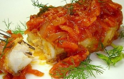 Научете как да се готви риба и домати, както и правото