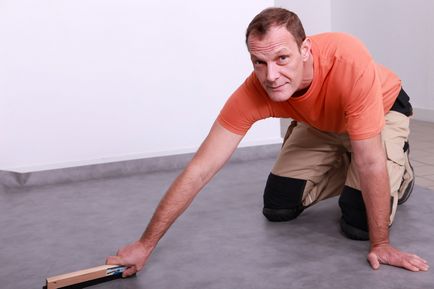 линолеум с миенето като актуализация в дома, се грижат за пода и най-добрият на терена, почистване и