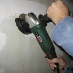 Как бързо и ефективно премахване на старата боя от стените