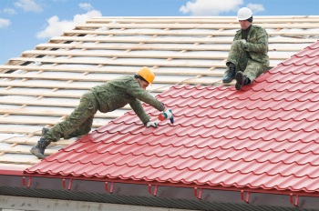 Как да се покрие покрива с метални ръце - последователността на работа