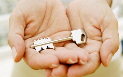 Как да наемете апартамент под наем право и официално спазване на законите
