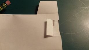 Как да си направим хартиени самолетчета, който отлита и не падне на земята