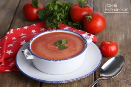 Класическата рецепта за доматена супа пюре в моята колекция