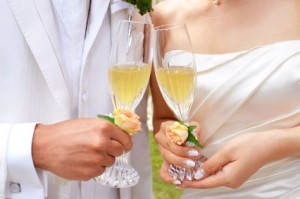 Кратко сватба тост младоженците - 62 поздравления