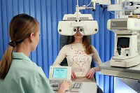 Лазерна корекция на зрението хирургия плюсове и минуси за възстановяване (на) Лазерна корекция на зрението плюсовете и минусите на възстановяване хирургия
