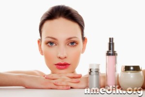 Подхранващ крем за лице - ефекти върху кожата, съвети, кремовете за преглед