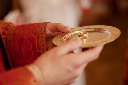 Православните сватбени, сватбени церемонии и правила в православната църква