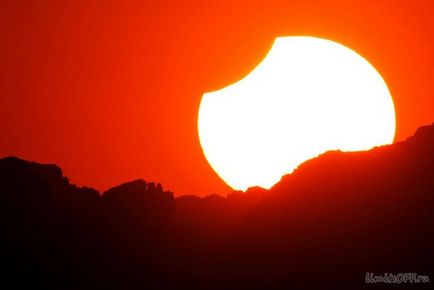 Solar описание затъмнение, интересни факти (снимка) (пълно слънчево затъмнение) Solar описание затъмнение, интересни факти (снимки)