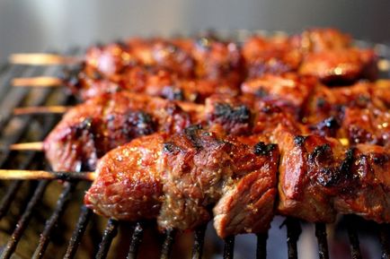 8 начина да бъде мариновани месо за шиш кебап
