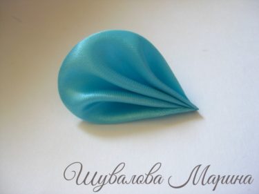 Butterfly на сатенени панделки, майсторски клас (сатен) Butterfly на сатенени панделки, майсторски клас