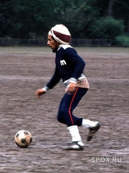 Боб Марли умира от любов към футбола