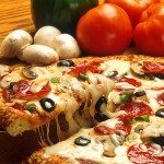 Какво можете да добавите към пица, пица рецепти и не само