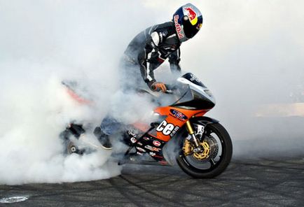 Какво е stantrayding (Moto) Това, което се stantrayding