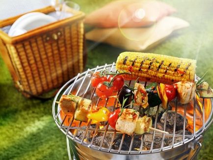 Какво да се вземат деца на пикник от храната, която храни могат да вземат върху природата